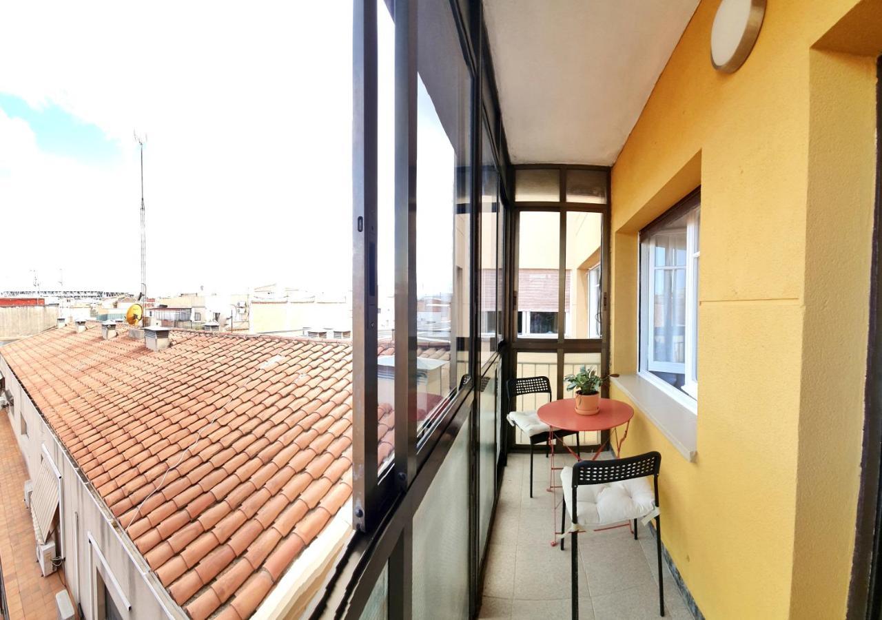 Acojedor Piso Cerca Del Metro Appartement Cornellà de Llobregat Buitenkant foto